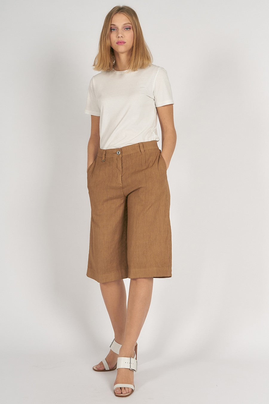 Satu Gax Bermuda in lino stretch